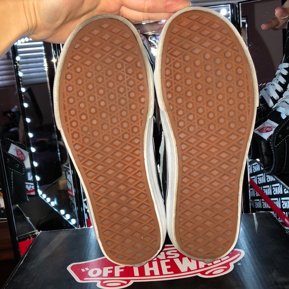 High Top VANS - Picture 7 of 7